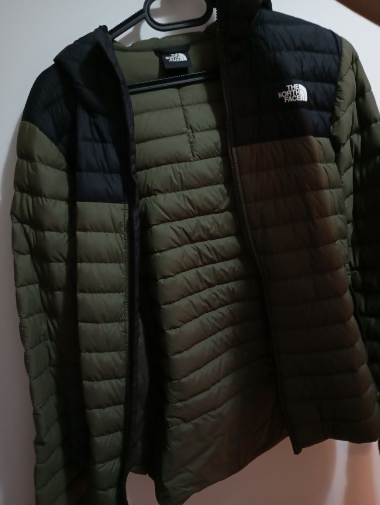 Geaca NORTH FACE, mărime M