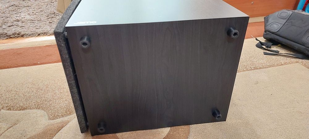 Субуфер JAMO C 912