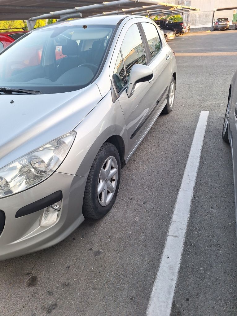 Peugeot 308 1.6 120 cp
