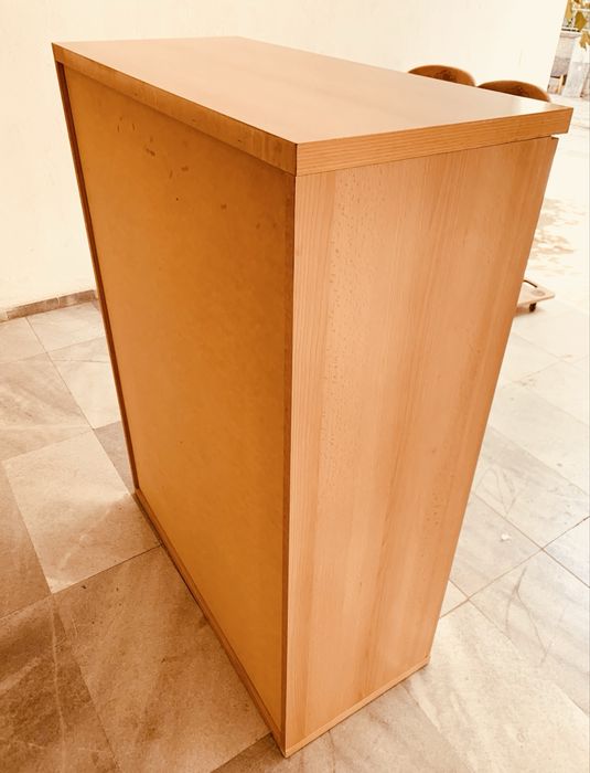 Ретро дървен шкаф от 90-те в отлично състояние