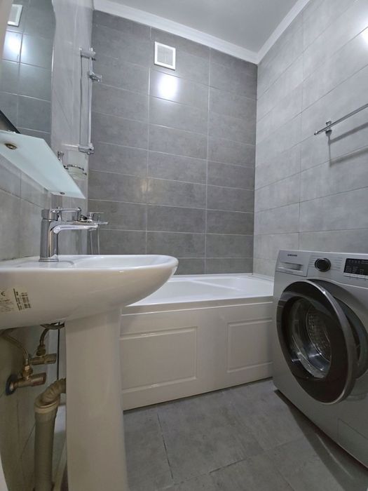 Продается 3/2/8 НОВОСТРОЙКА  ЖК Greenwich