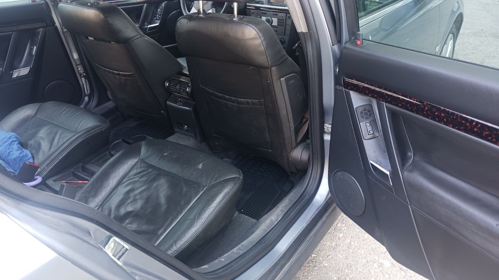 Продавам Опел сигнум 1.9TDI   150к.с
