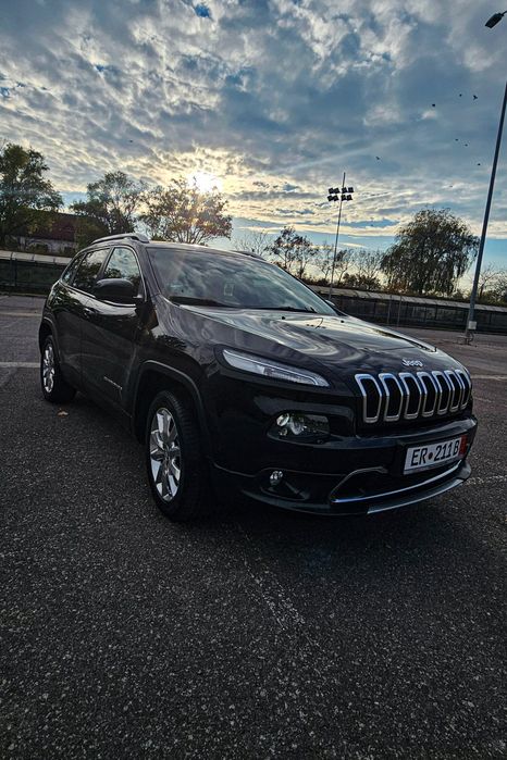 Jeep Cherokee 2.2