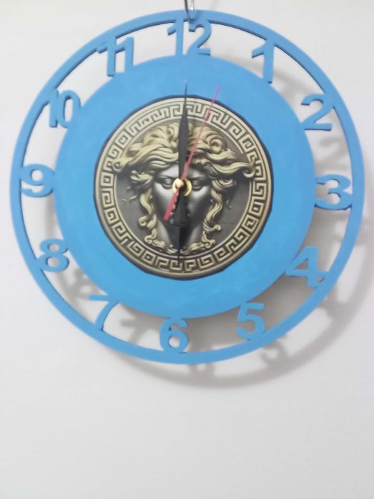 Ceas de perete personalizată