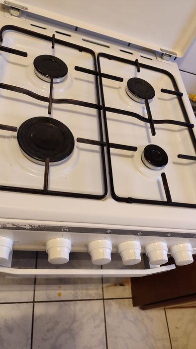 Vând mobilă bucătărie