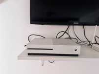 Vand xbox one s utilizat