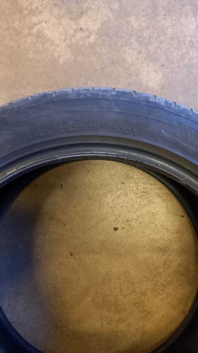 Летни гуми 245/45/18 Dunlop