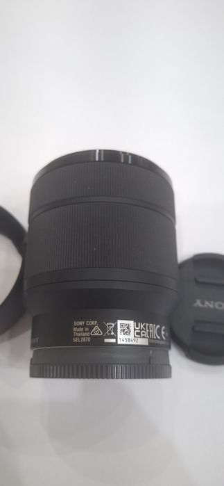 обектив Sony FE 28-70mm f/3.5-5.6 OSS