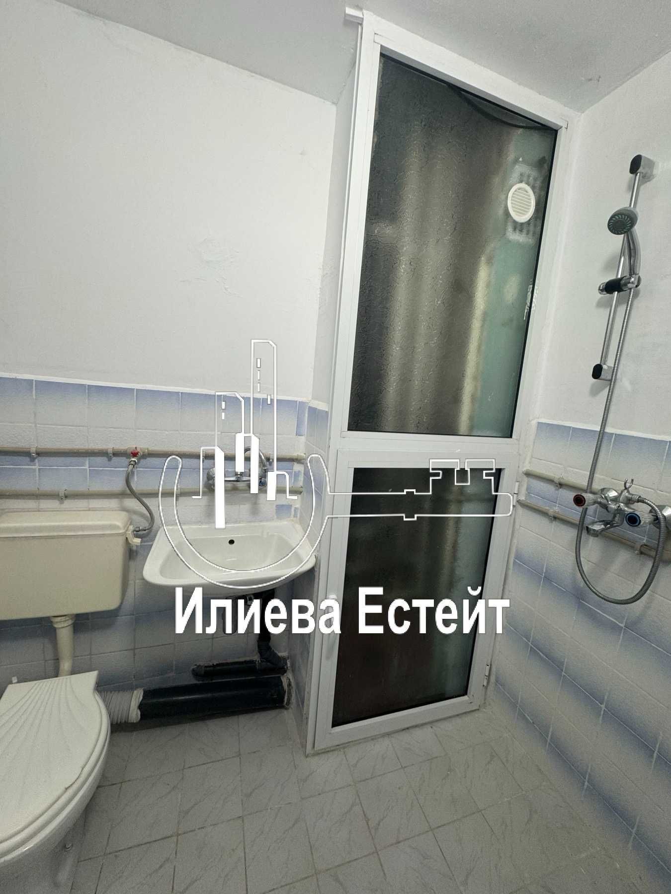 ОТРЕМОНТИРАН апартамент две стаи и кухня в гр.Димитровград