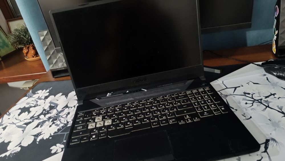 Asus tuf gaming f15 i5-11400h + rtx 3050ti