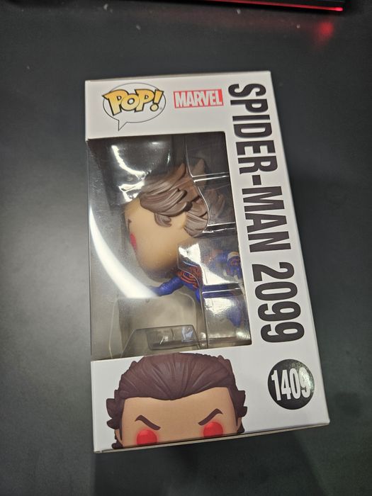 Figurina funko pop spiderman 2099.