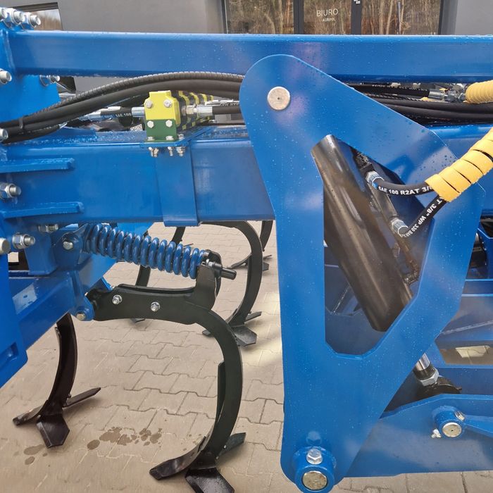 Gruber Agripol model Culti ll-5 m tractat cu dublu tavalug