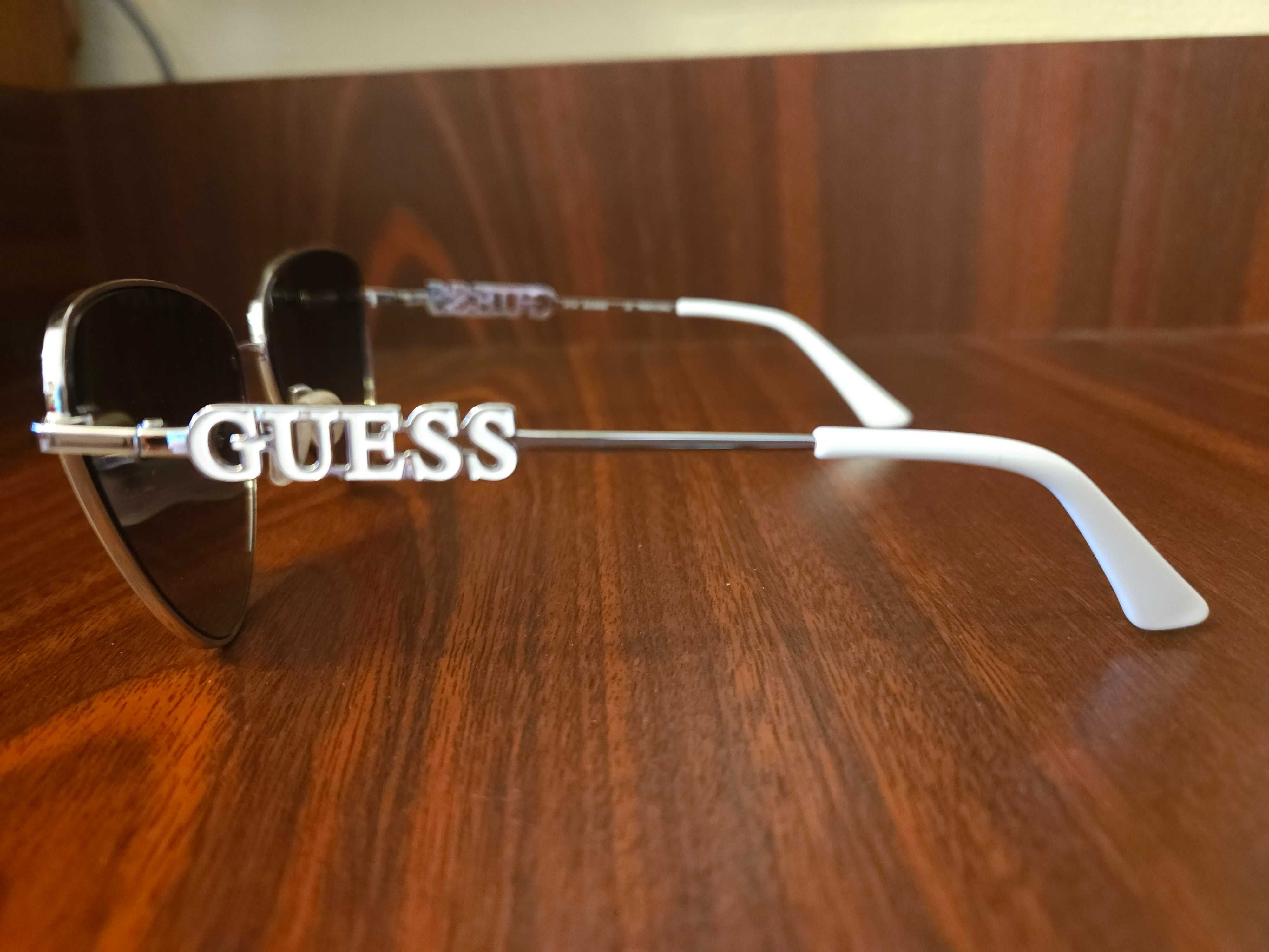 Дамски слънчеви очила Guess, нови - 100 лв.