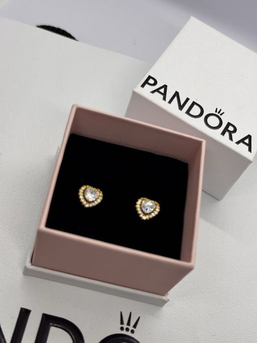 Пандора обеци Pandora