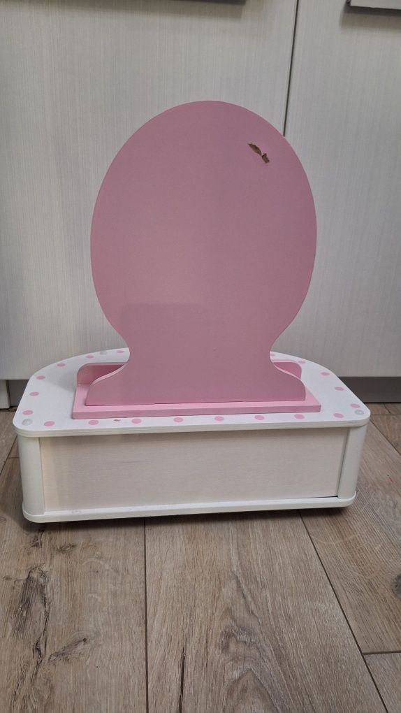 Детска тоалетка от Кауфканд с кутия