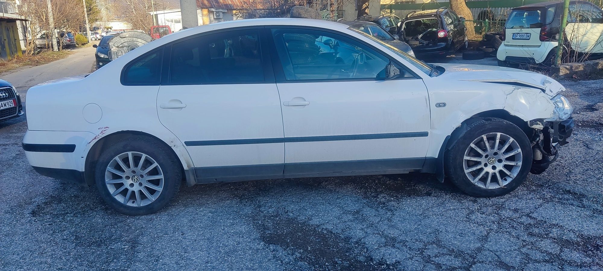 VW Passat 5 1.9 На части