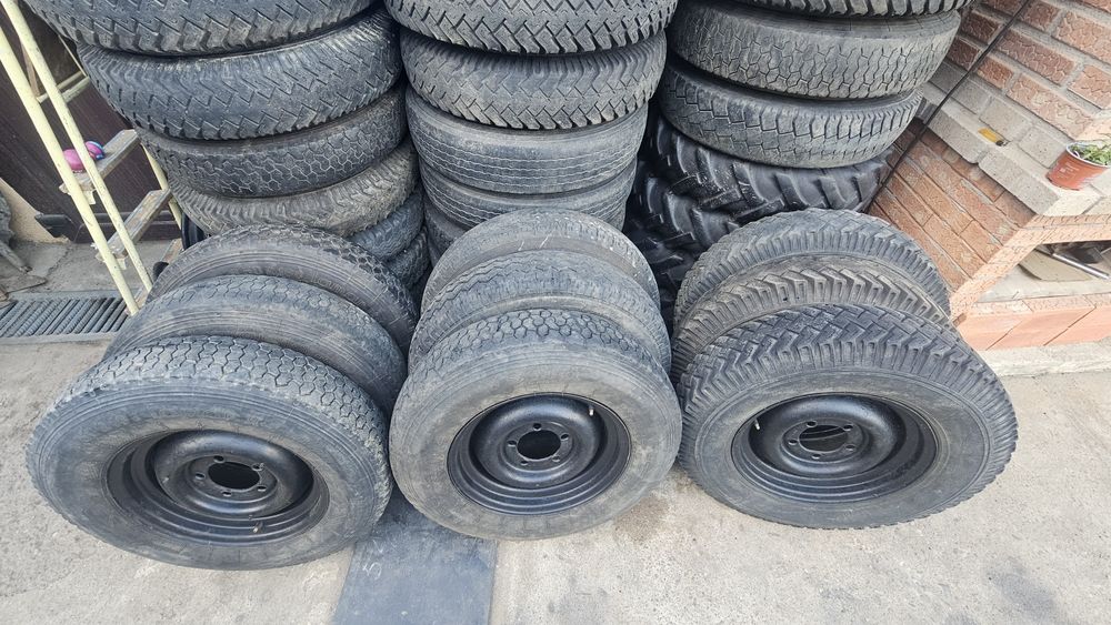 Roti 650 pe 16 Danubiana,  Sava ARO