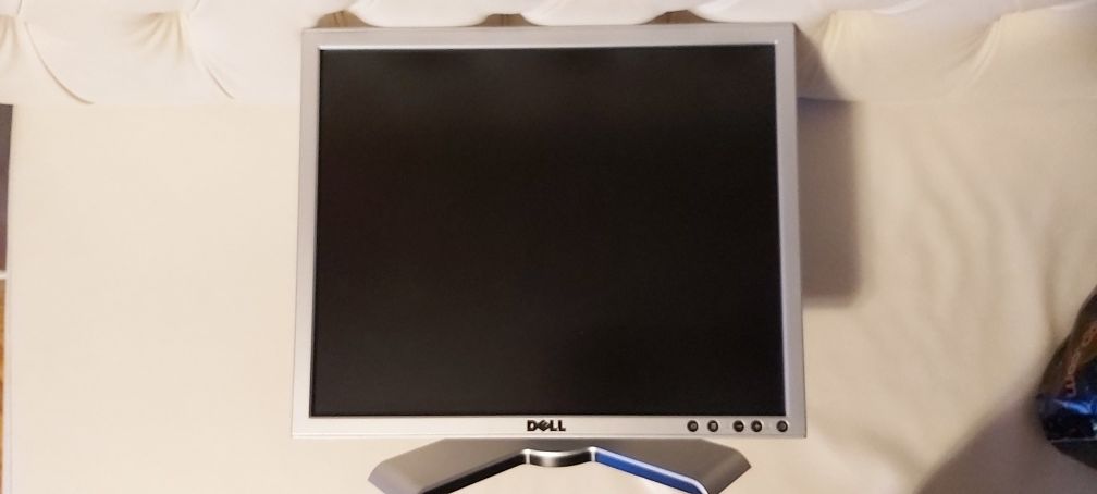 Laptop Packard Bell+monitor Dell+cooler DeepCool+kit tastatura