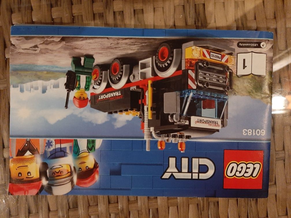 LEGO® City Great Vehicles Transport de incarcaturi grele 60183