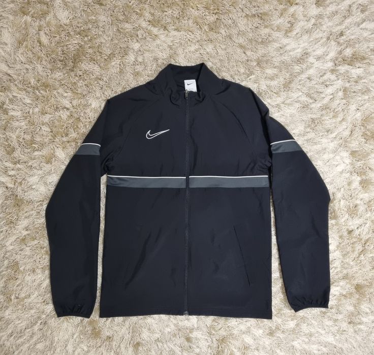 Jacheta Nike originală
