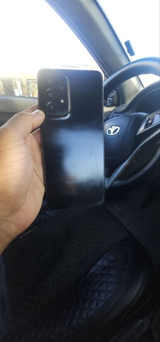 Samsung a 33 sotiladi xolati ideal