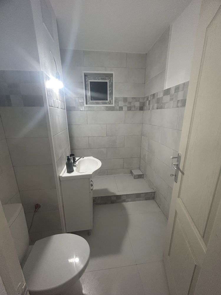 Apartament 3 camere , Petrila, bloc de caramida