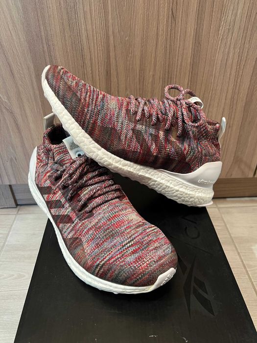 adidas ULTRA BOOST mid kith мъжки маратонки номер 42,5