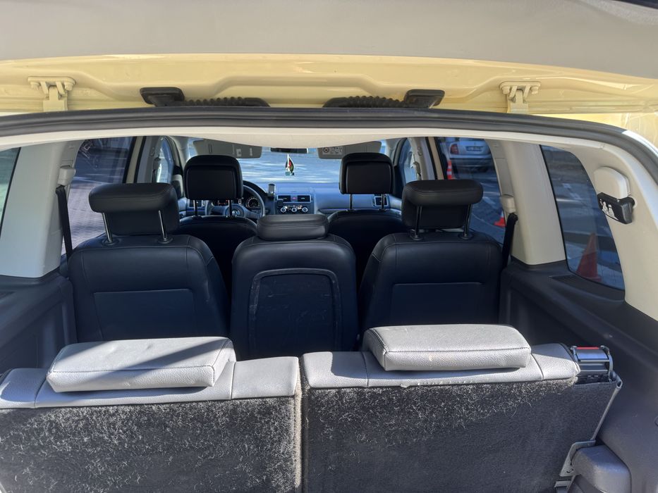 Wv touran 2.0 tdi dsg 2015