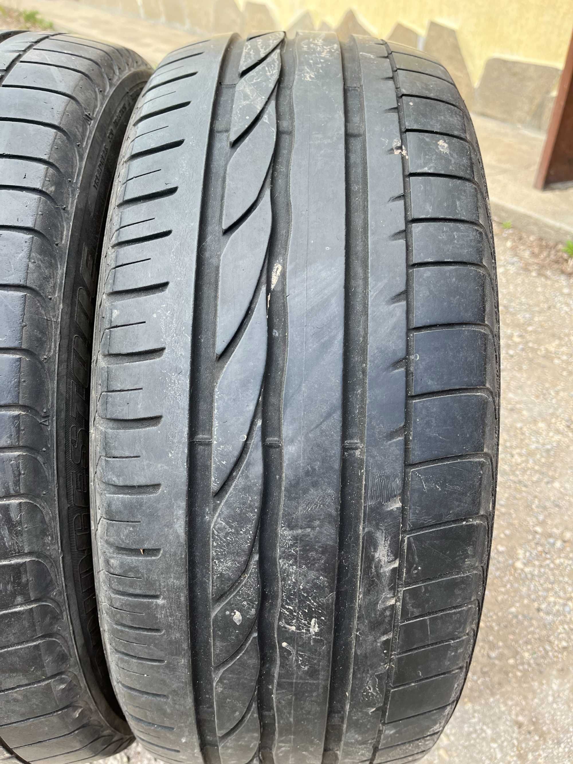 2 бр. летни гуми 225/55/17 Bridgestone RSC 5,2 mm DOT 1714