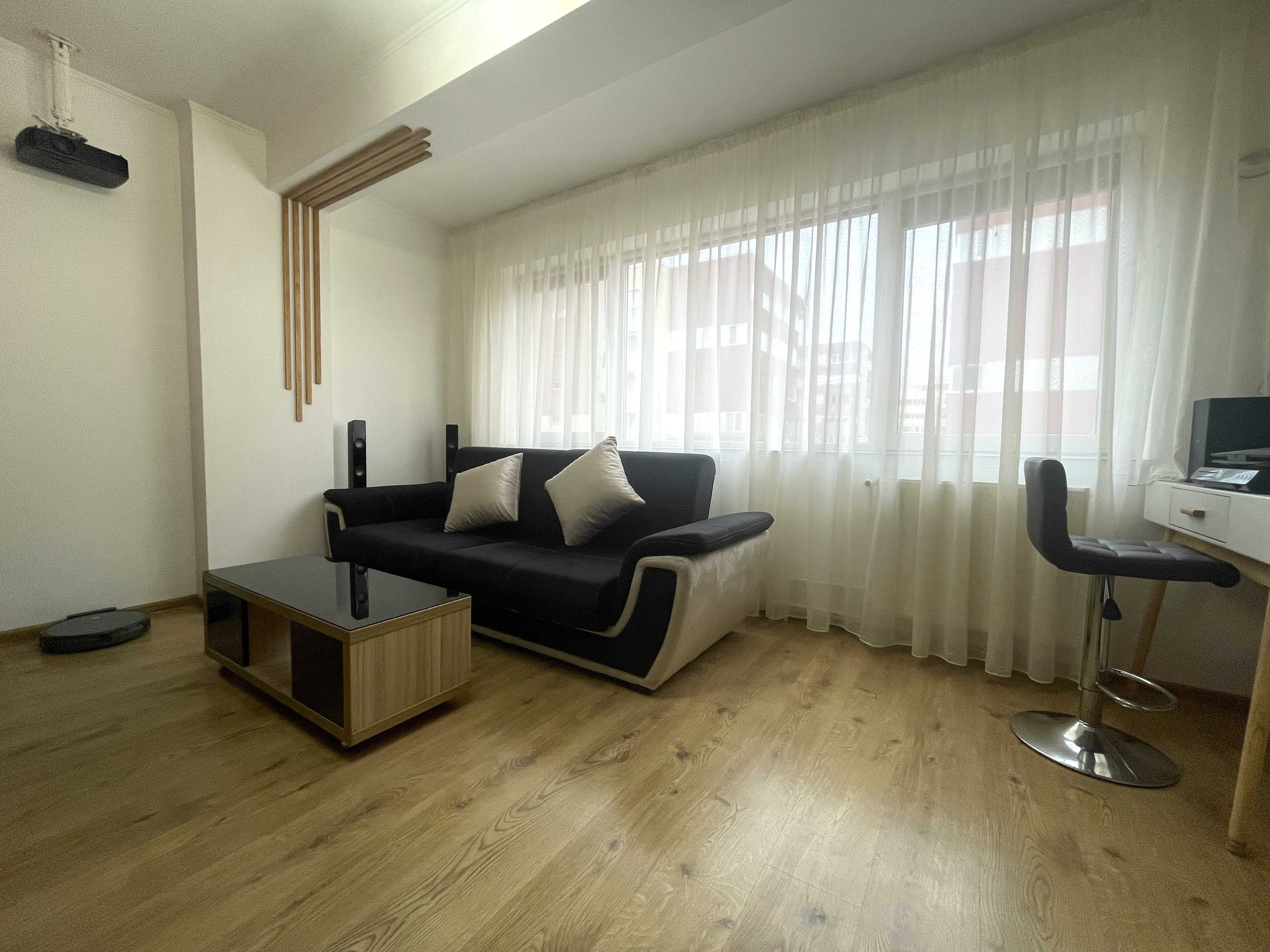 Direct Proprietar Studio lux Compozitori