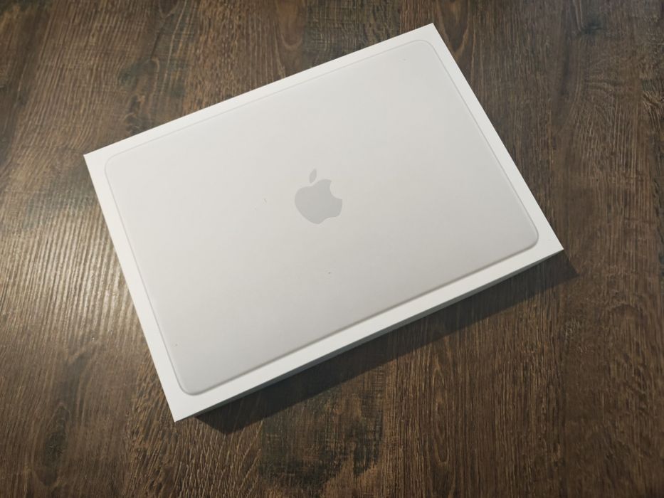 Нов Macbook Neo 8 13"8 GB RAM 256 GB Гаранция — миниатюра 1