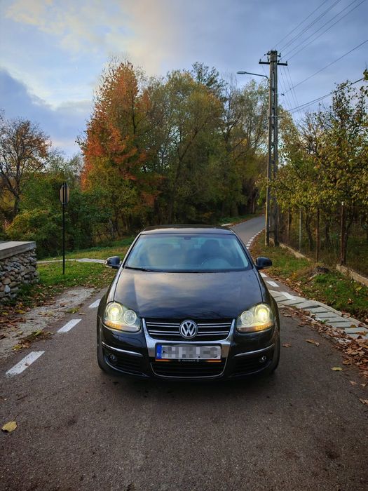 VW Jetta 2009 E5