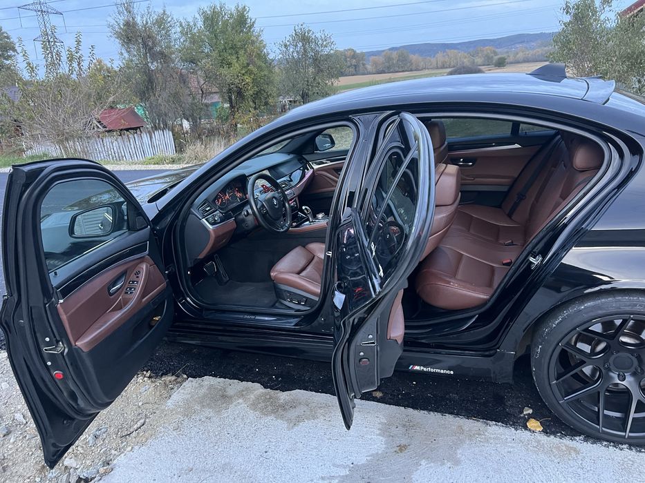 Bmw seria 5 F10 520