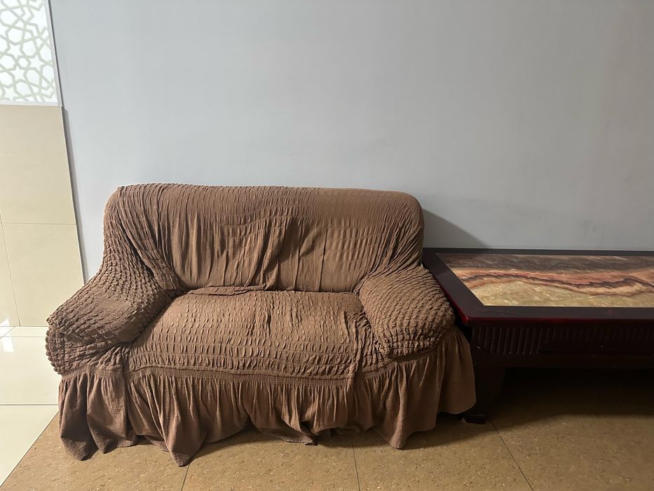 Продам два дивана