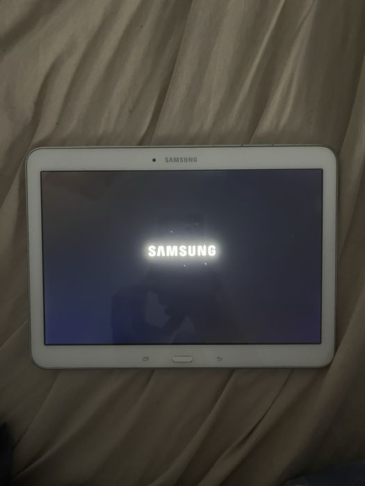 Tableta samsung tab 4