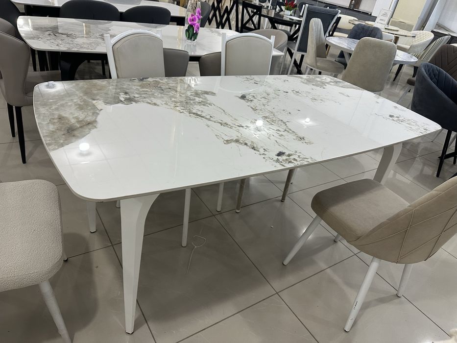 Стол для кухни мраморная