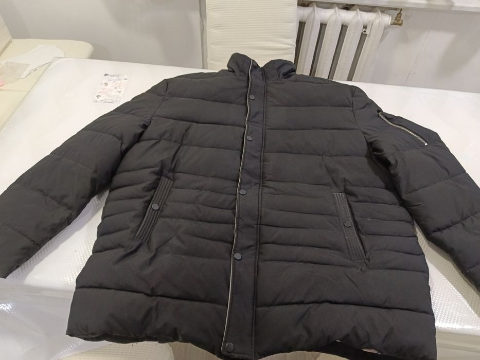 Продаётся куртка 68 размера. За 8000тг