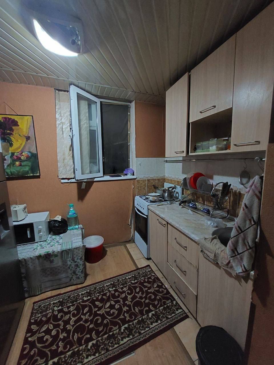 В Янгихаётском районе Спутник 4 продается 2-х комнатная квартира