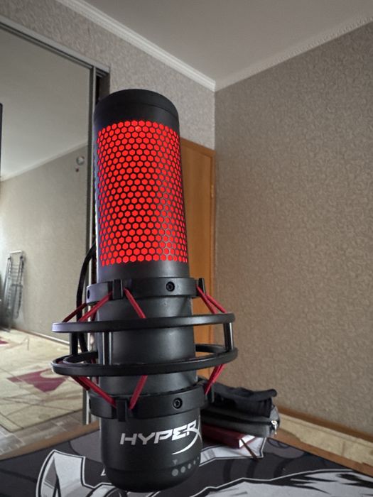 Микрофор HyperX Quadcast