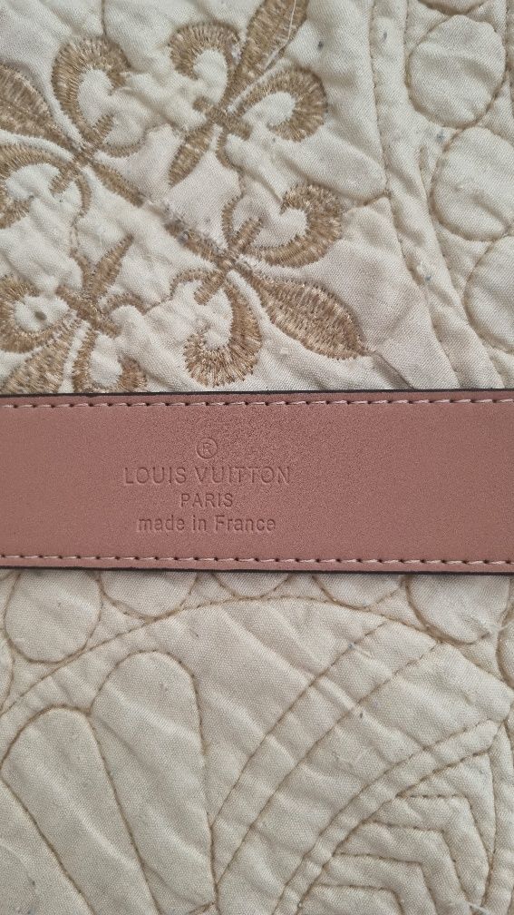 Curea Louis Vuitton