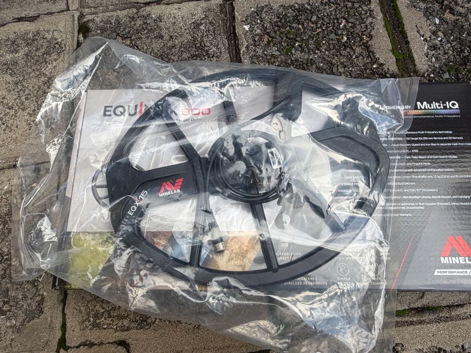 Металдетектор Minelab Equinox 900