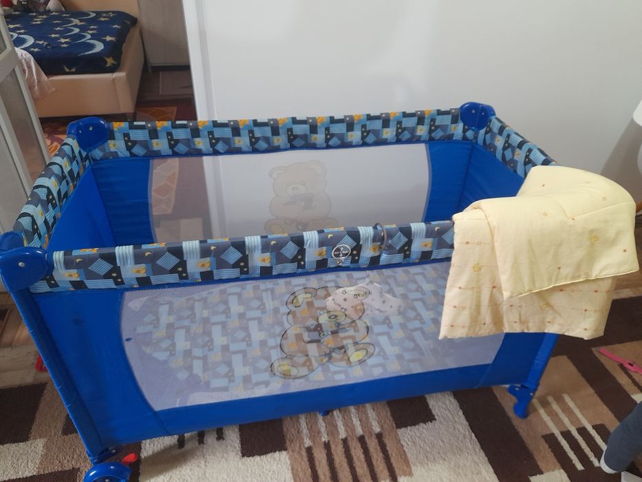 Pătuț și salte  stare foarte bună [ nou]