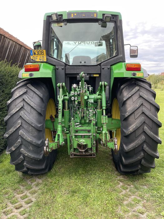Tractor jhon deere 6810