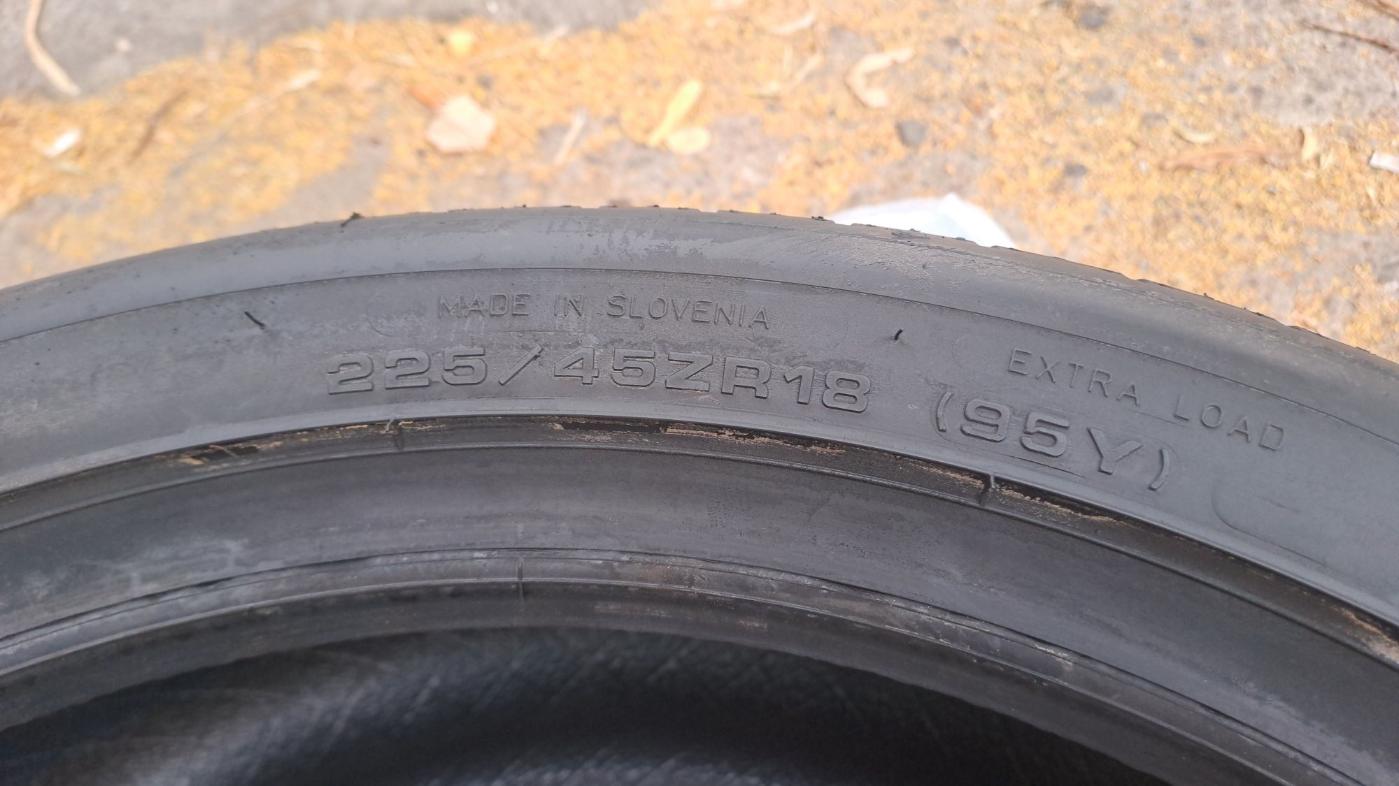 1бр. Нова 225/45/18 Dunlop Sport Maxx RT2