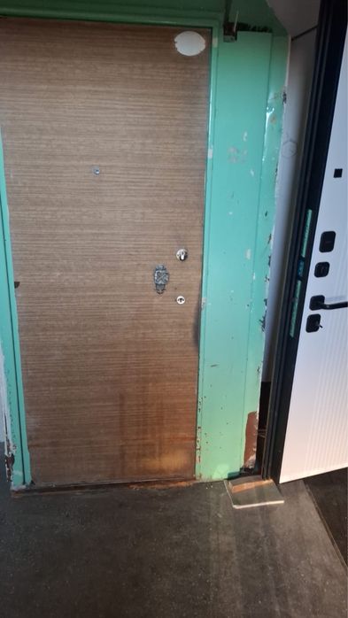 Железная дверь входная дверь