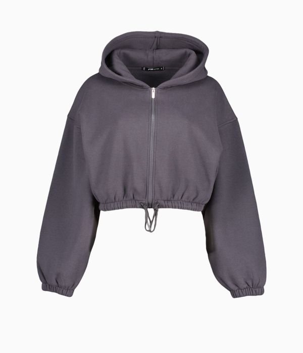 FB sister New Yorker