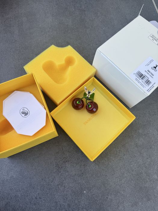 Bijuteri Swarovski noi