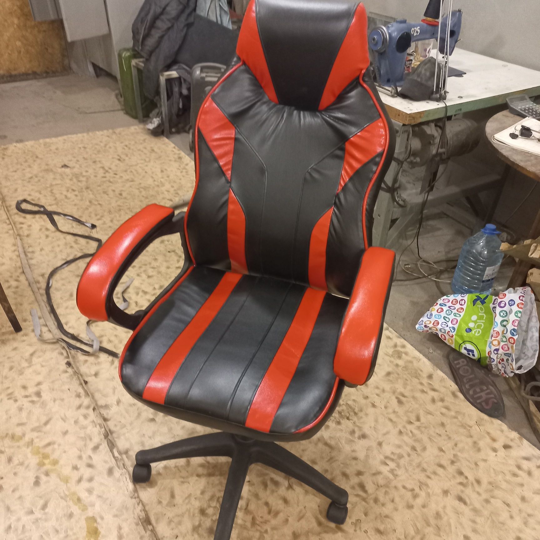 Продам игровое кресло