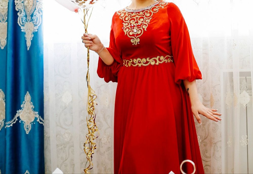 Платье на узату, сырга салу