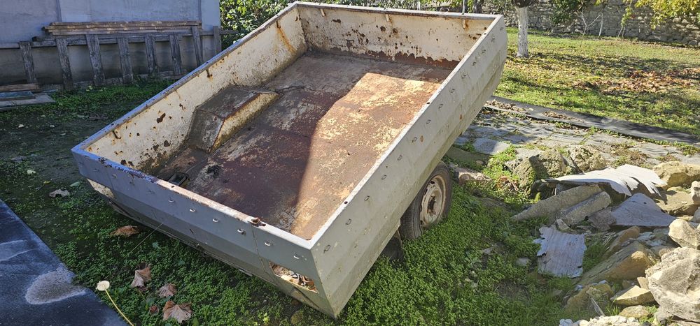 Голямо ремарке..